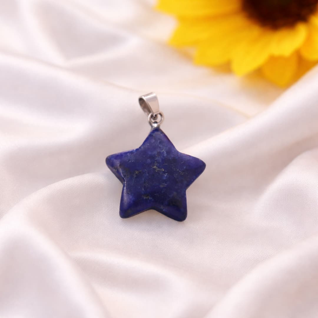 Lapiz lazuli Star pendant