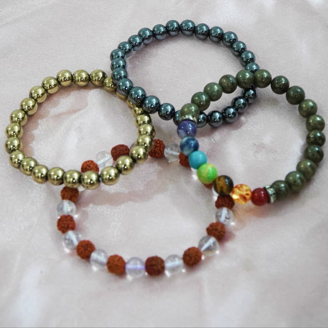 Ultimate braclets combo(hematite-golden pyrite-rudraksh-7chakra)