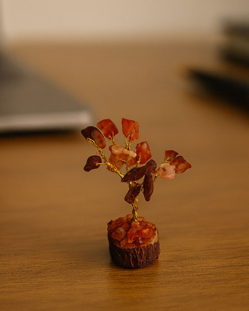 Red carnalian mini tree